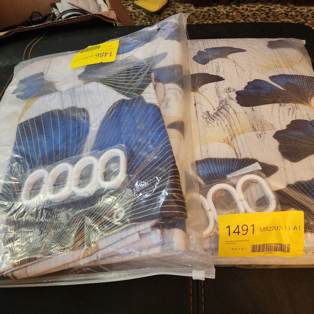 Flower Bath Mats/Curtain Set